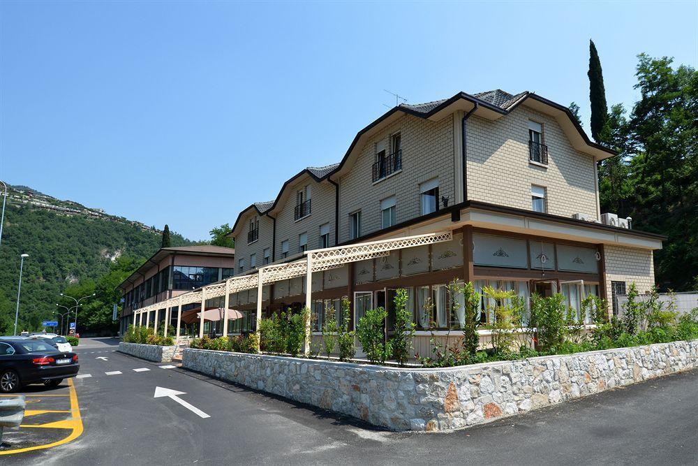 Hotel Edone Roe Exterior foto